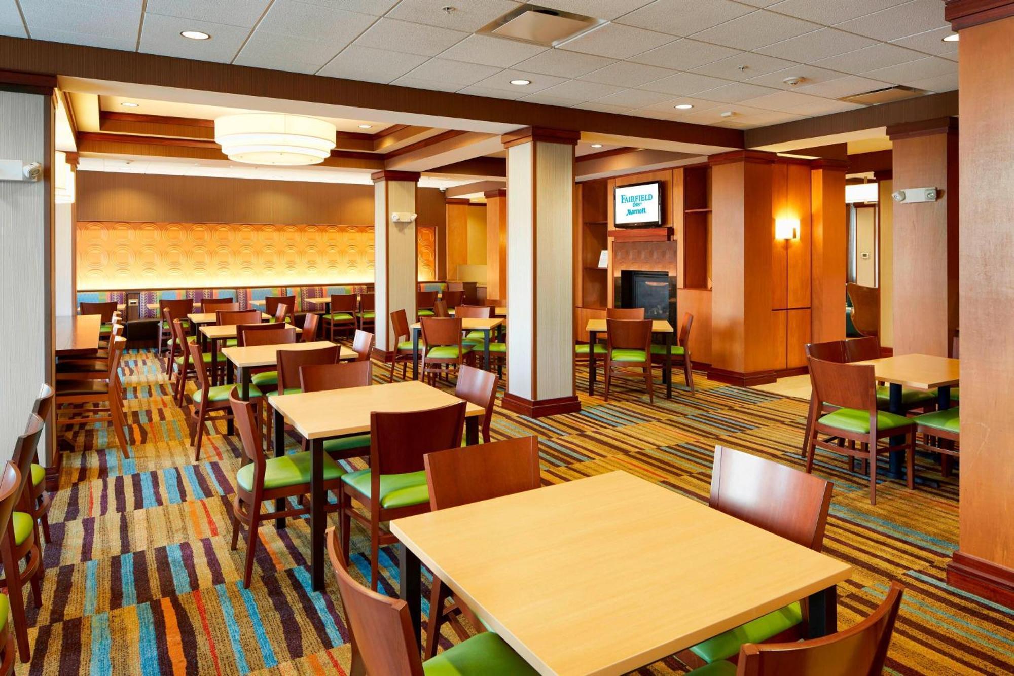 Fairfield Inn And Suites Columbus Polaris Exteriör bild